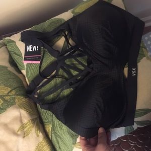 Victoria’s Secret sport bra 36d